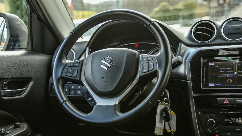 Autohaus Zimpel & Franke -  Suzuki Vitara 1,4 Comfort Allgrip LED+SHZ+ALLRAD - Bild 9