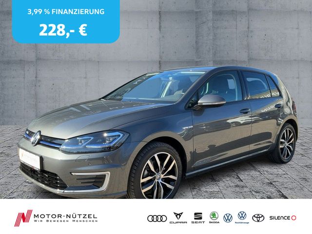 Volkswagen Golf VII e-Golf ACC+LED+NAV+DYNAUDIO+LM17"+SHZ