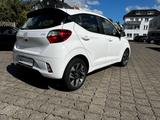 Hyundai i10 Trend AUT SHZ NAV BT KAM ALU - Hyundai i10 mit Benzin-Antrieb: Automatik