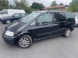 Volkswagen Sharan Trendline *SHZ*BT*7-SITZER*AHK* - Volkswagen Sharan aus 2010