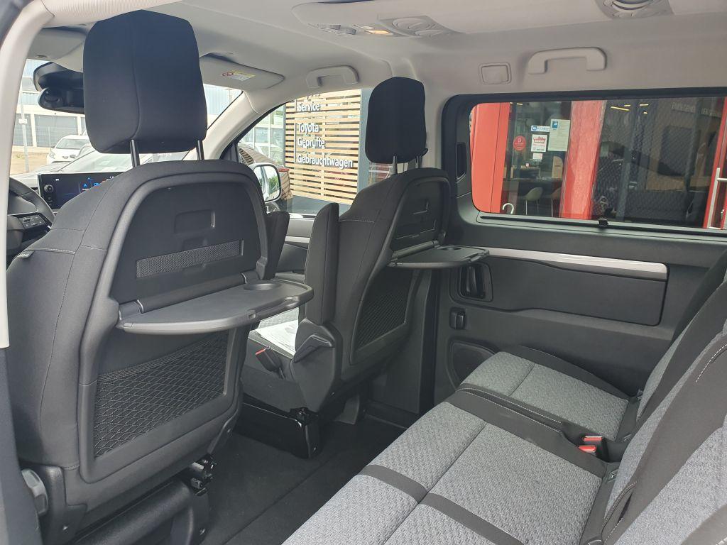 Toyota Proace 2,2-l-D L2 (8-Si.) Autm. Verso Teamplayer