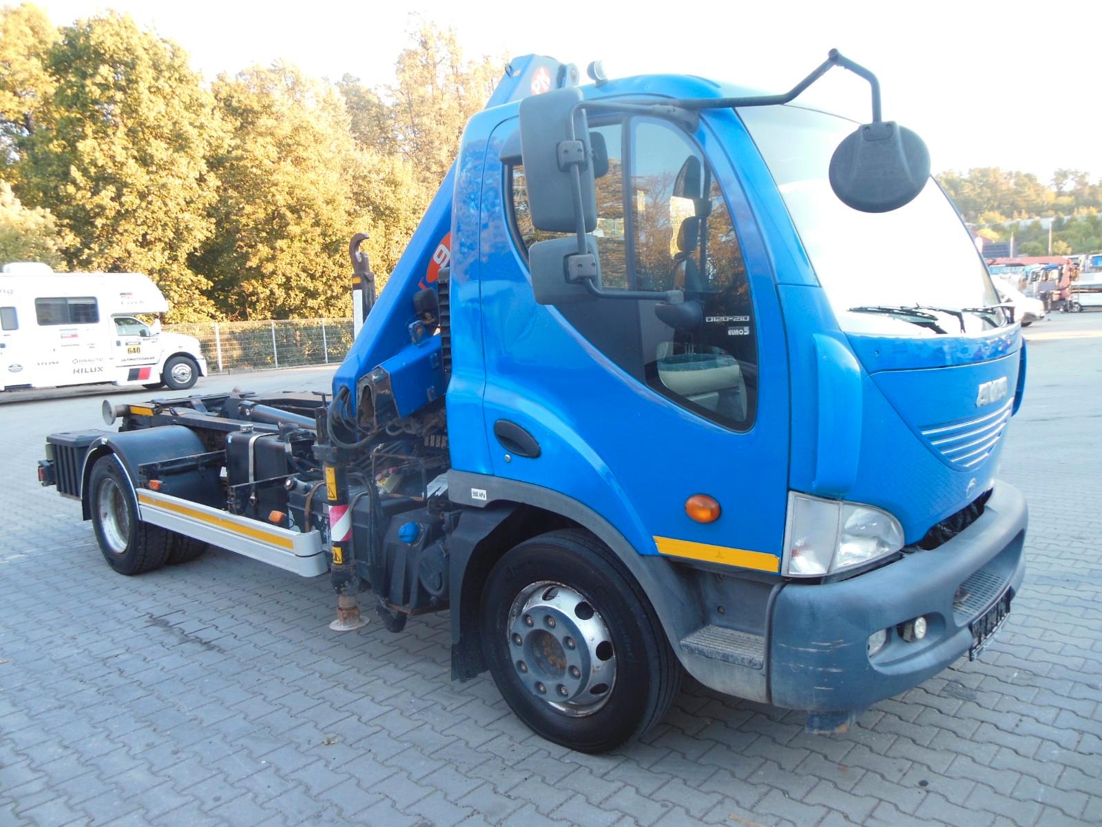Andere AVIA D120-210,CUMMINS,KRAN PM9023,ABROLLKIPPER