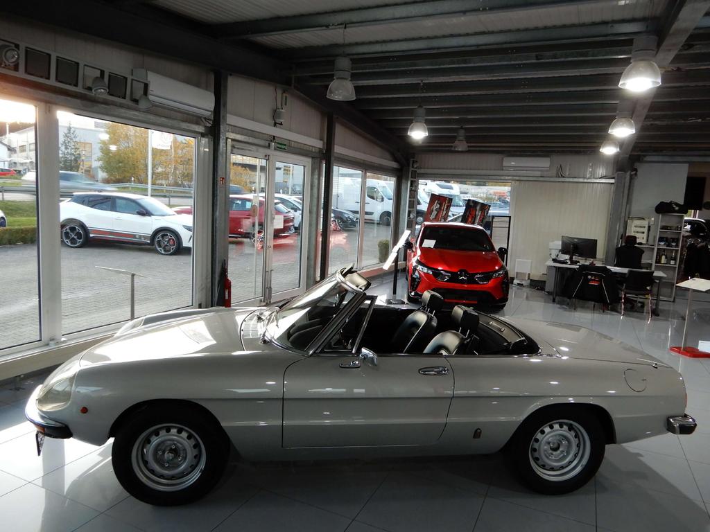 Alfa Romeo Spider