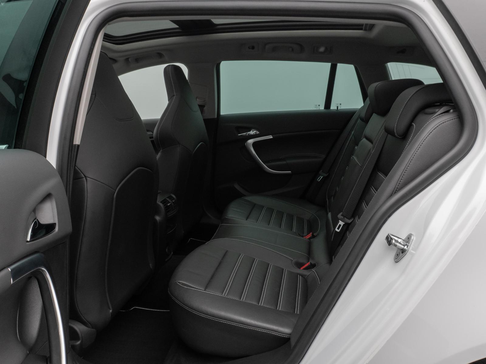 OPEL INSIGNIA OPC 2.8 V6 TURBO 325ch 4X4 - TOIT PANORAMIQUE - SIÈGES RECARO CUIR CHAUFFANTS - INFINITY - SUSPENSION FLEXRIDE