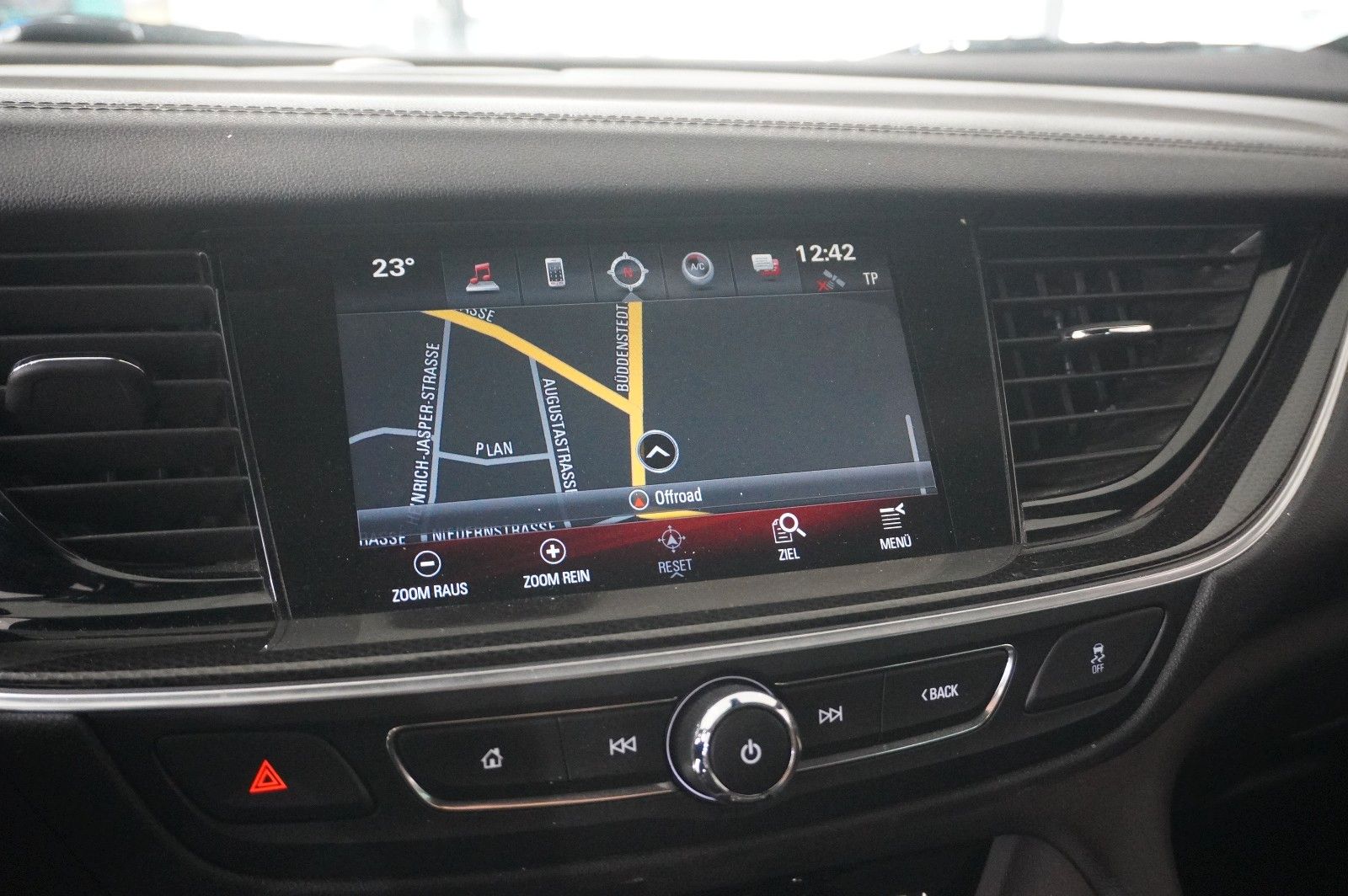 Fahrzeugabbildung Opel Insignia B GS 2.0D DYNAMIC NAVI/LED/KAMERA/AHK