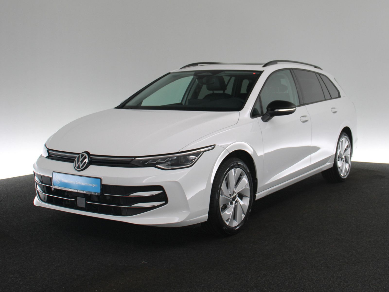Volkswagen Golf VIII 1.5 eTSI Energy MATRIX-LED PANO ACC foto 2