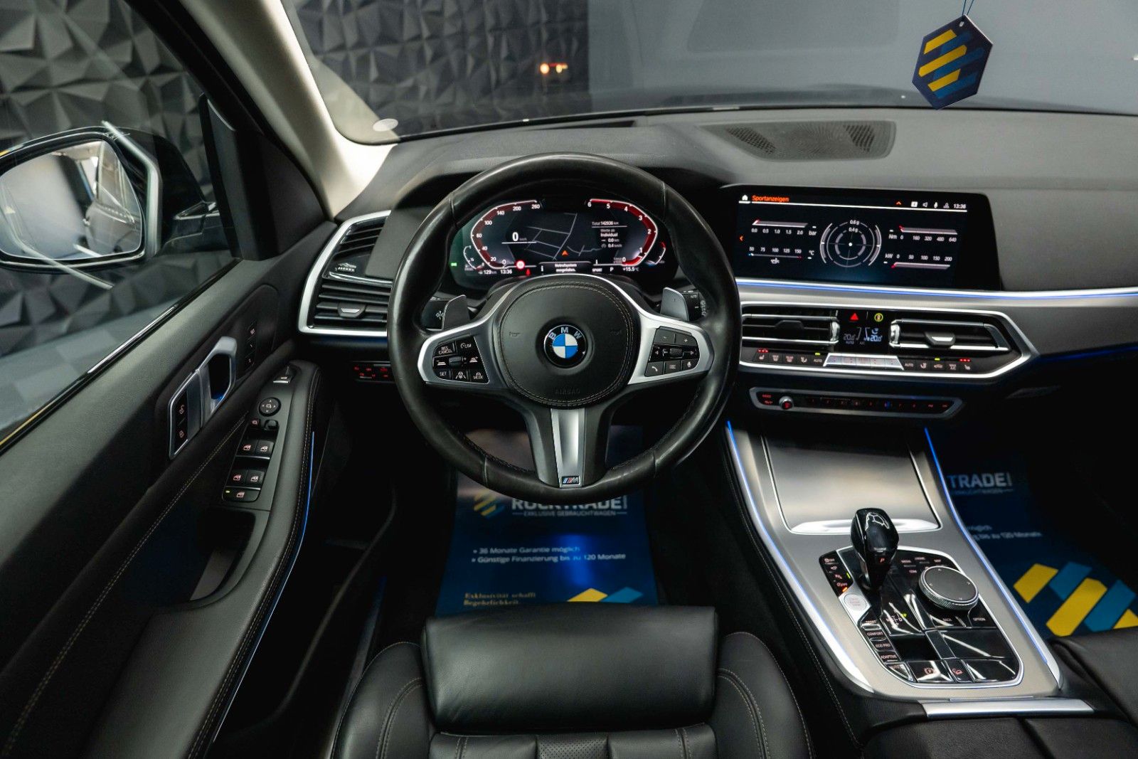 Fahrzeugabbildung BMW X5 xDrive 30d Sport Shadow | ACC | LED | Live CP