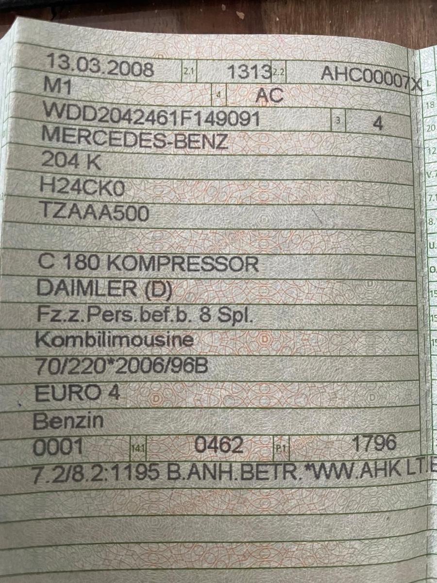 Mercedes-Benz C180 2008 — двигун 156 HP (115kW)