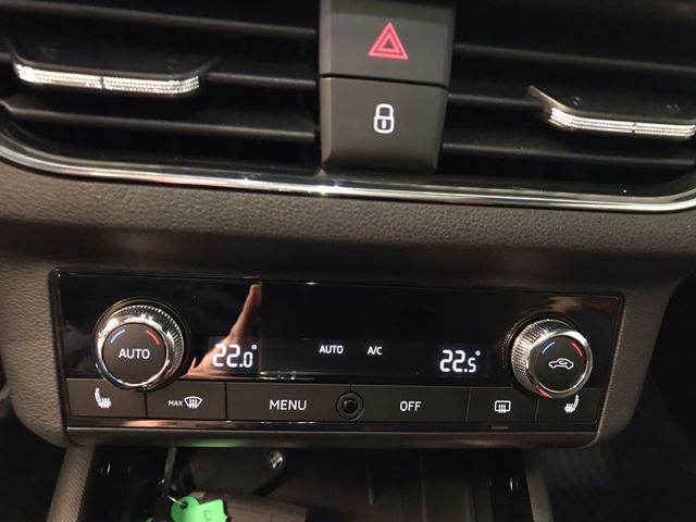 Kamiq Monte Carlo 1.5 TSI DSG*AHK*KAMERA*