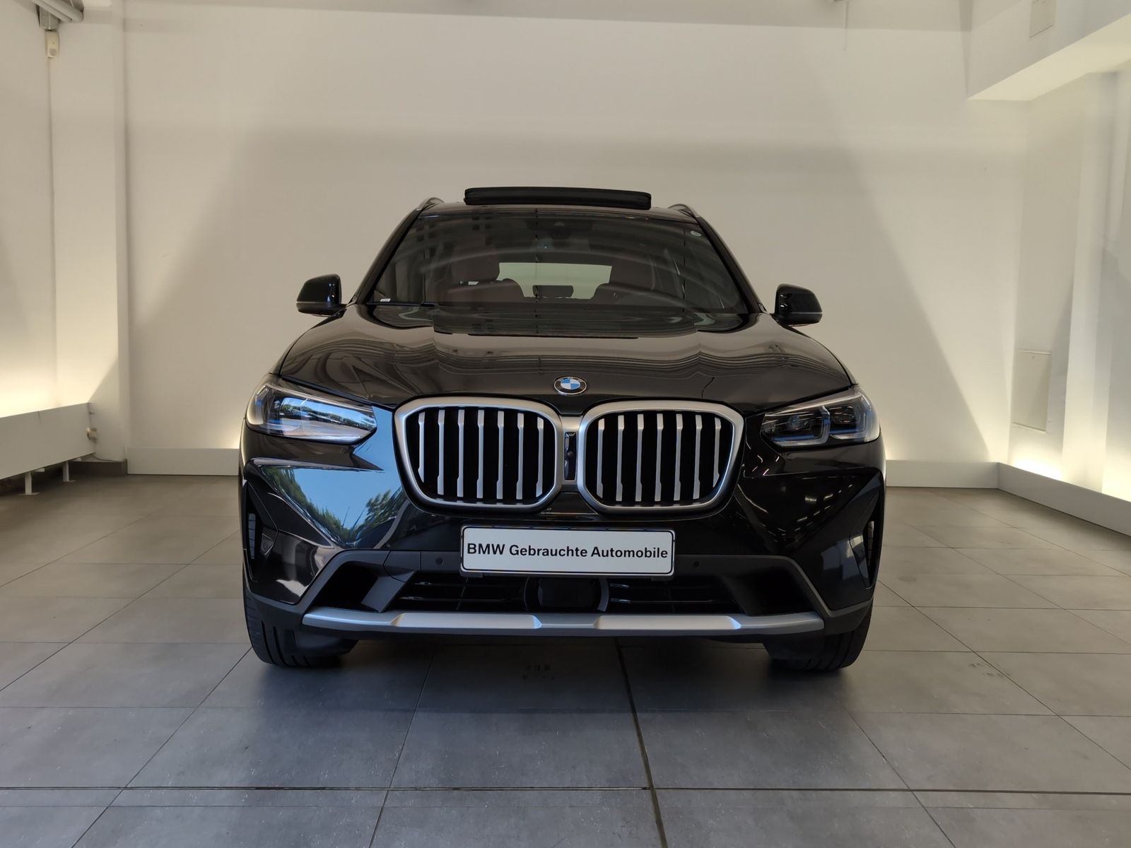 BMW X3 xDrive20i Navi/Laser/360°/RFK/Pano/ACC/SLI Na foto 2