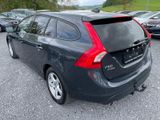 Volvo V60 2.0 *Linje Business*SHZ*Navi*Einparkhilfe vo - Volvo V60 mit Diesel-Antrieb: Navigationssystem, Kombi