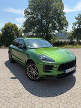 Porsche Macan AWD/BOSE/LED/PANO - Porsche mit Benzin-Antrieb: Grün
