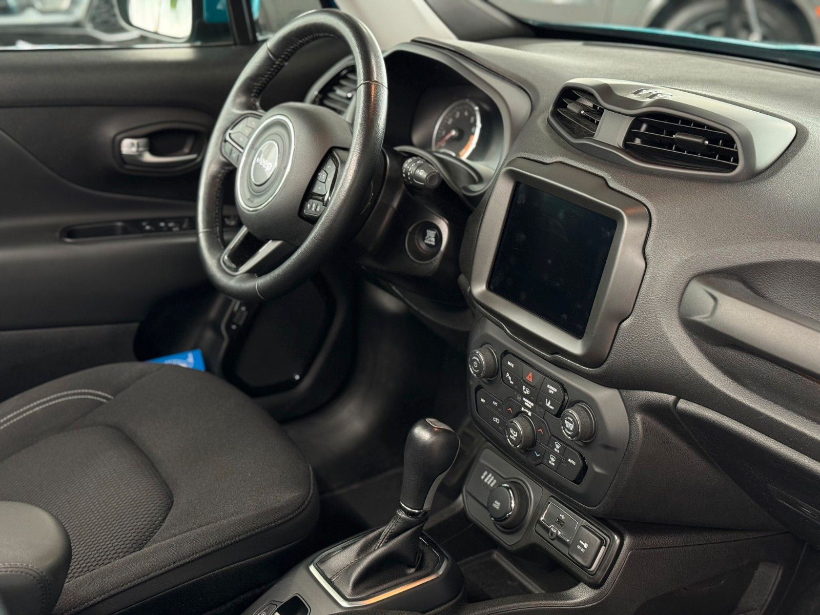 Fahrzeugabbildung Jeep Renegade 1.3 T-GDI Limited 4WD  "AHK  Navi  DAB"