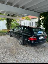Mercedes-Benz Mercedes E270 Kombi - Mercedes-Benz E 270: Kombi