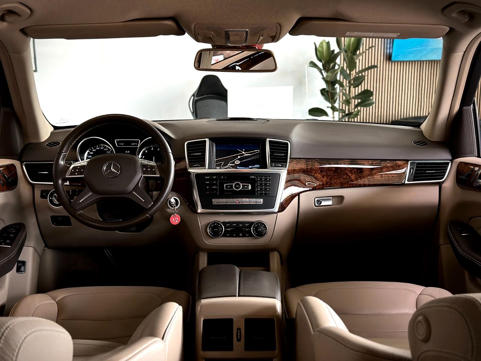 Mercedes-Benz ML 350 4Matic *Traum*Kamera*AHK*Deutsches-FZG*