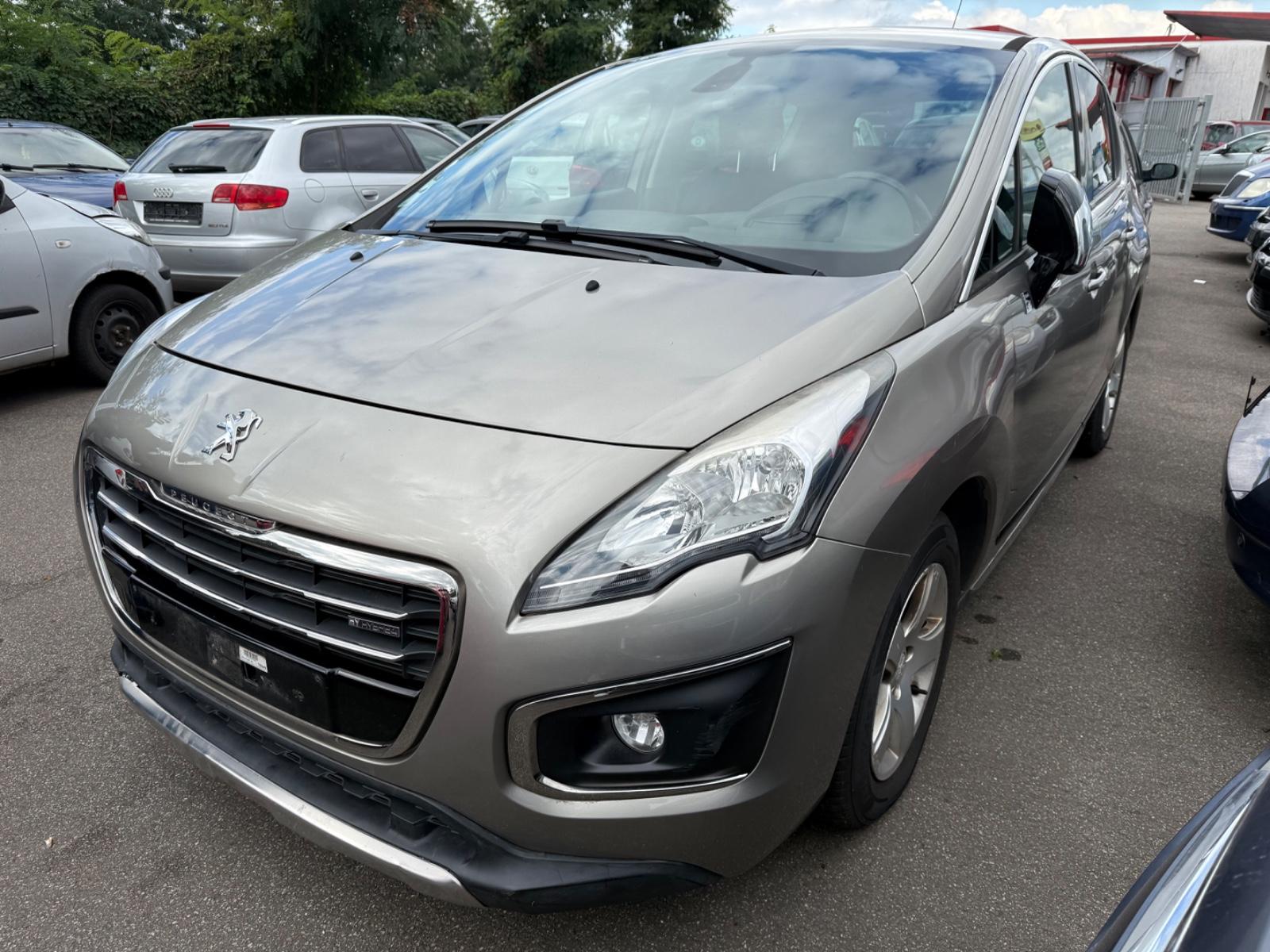 Peugeot 3008 Hybrid4 CO2 optimiert