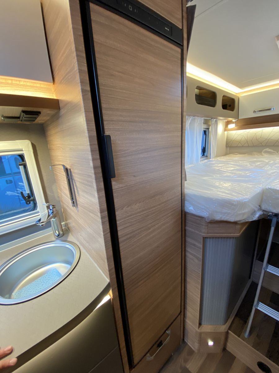 Fahrzeugabbildung Weinsberg CaraCompact EDITION PEPPER 600 MEG