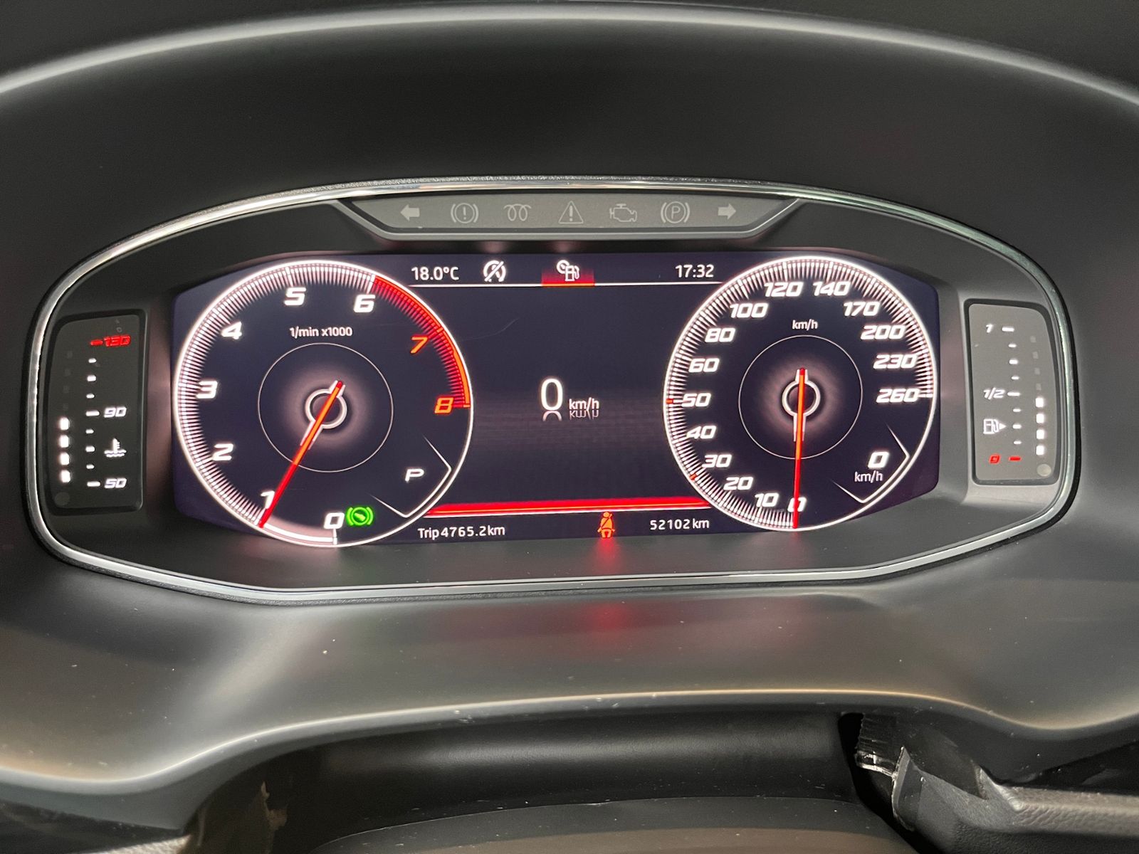 Fahrzeugabbildung SEAT Leon FR KLIMA LED NAVI ALU