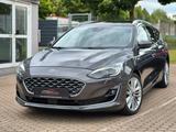 Ford Focus Turnier 2.0 EcoBlue Vignale Vollausstattun - Ford Focus mit Diesel-Antrieb: Leder, Navigationssystem