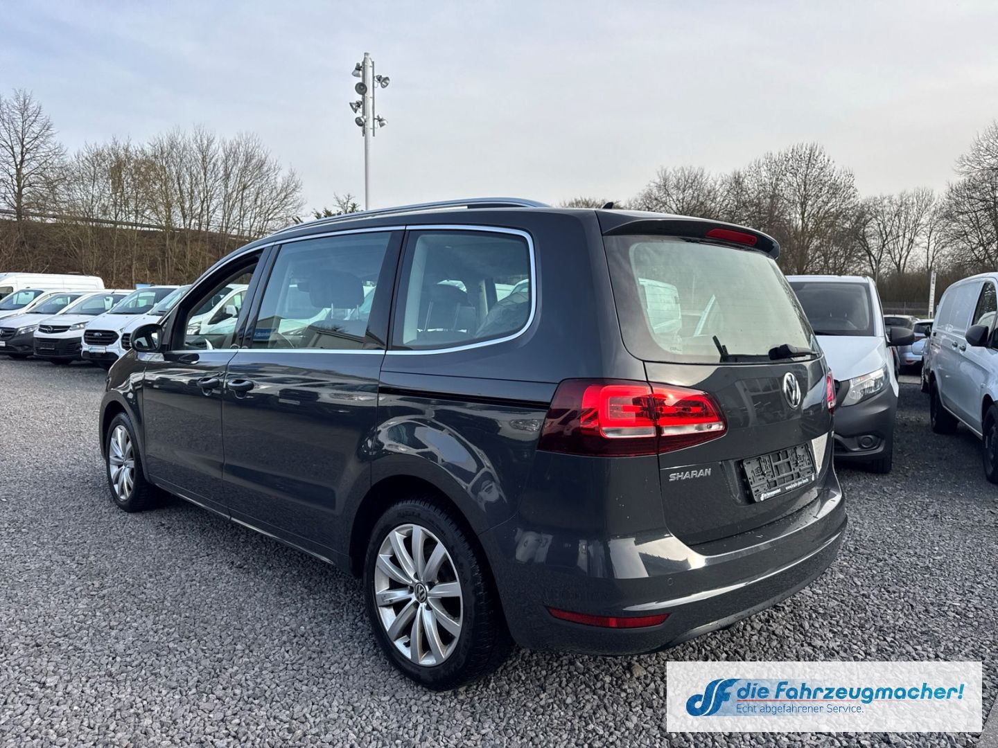 Fahrzeugabbildung Volkswagen Sharan Highline BMT Start-Stopp *EXPORT