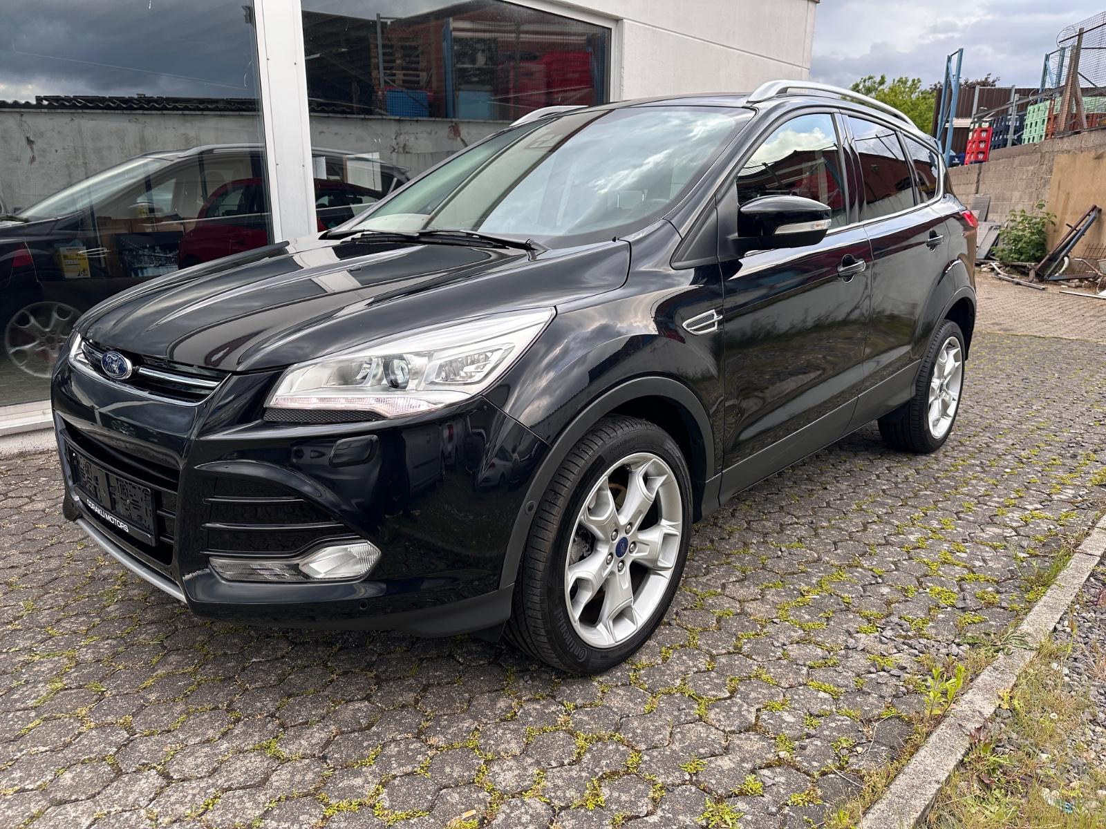 Ford Kuga *Titanium *2.0TDCi *Pano *Leder *HU Neu