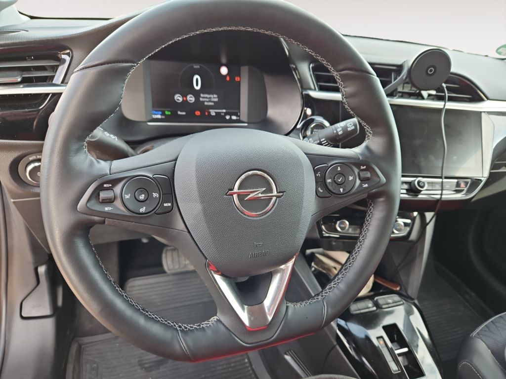 Fahrzeugabbildung Opel Corsa-e Elegance, Navi, SH,LH