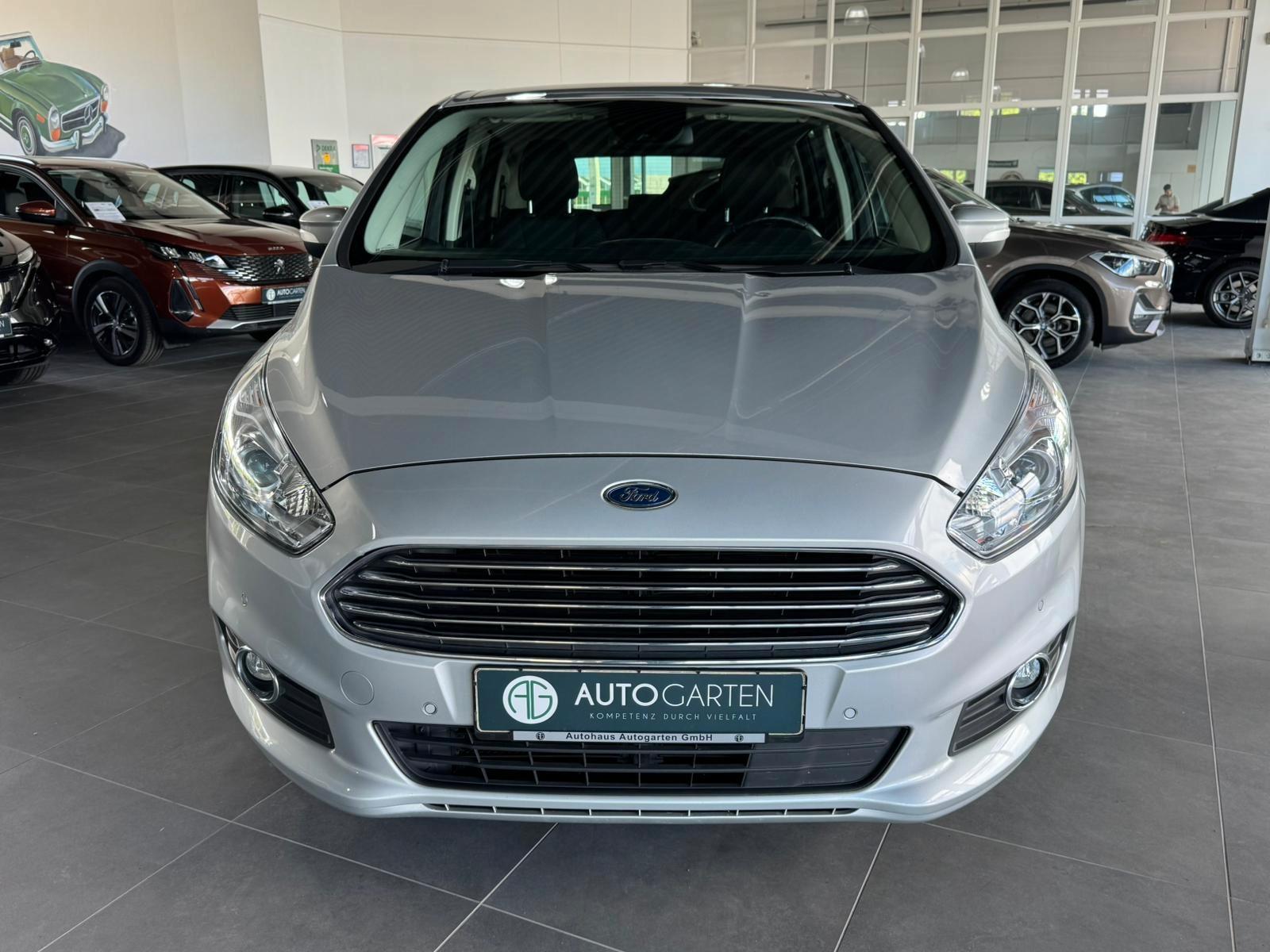 Ford S-Max S-MAX Business*Navi*AHK.*Sp.Sitze*1.Hand