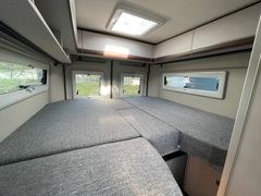 Pössl Summit Shine 600 L  | Premium & Assistenz Paket*