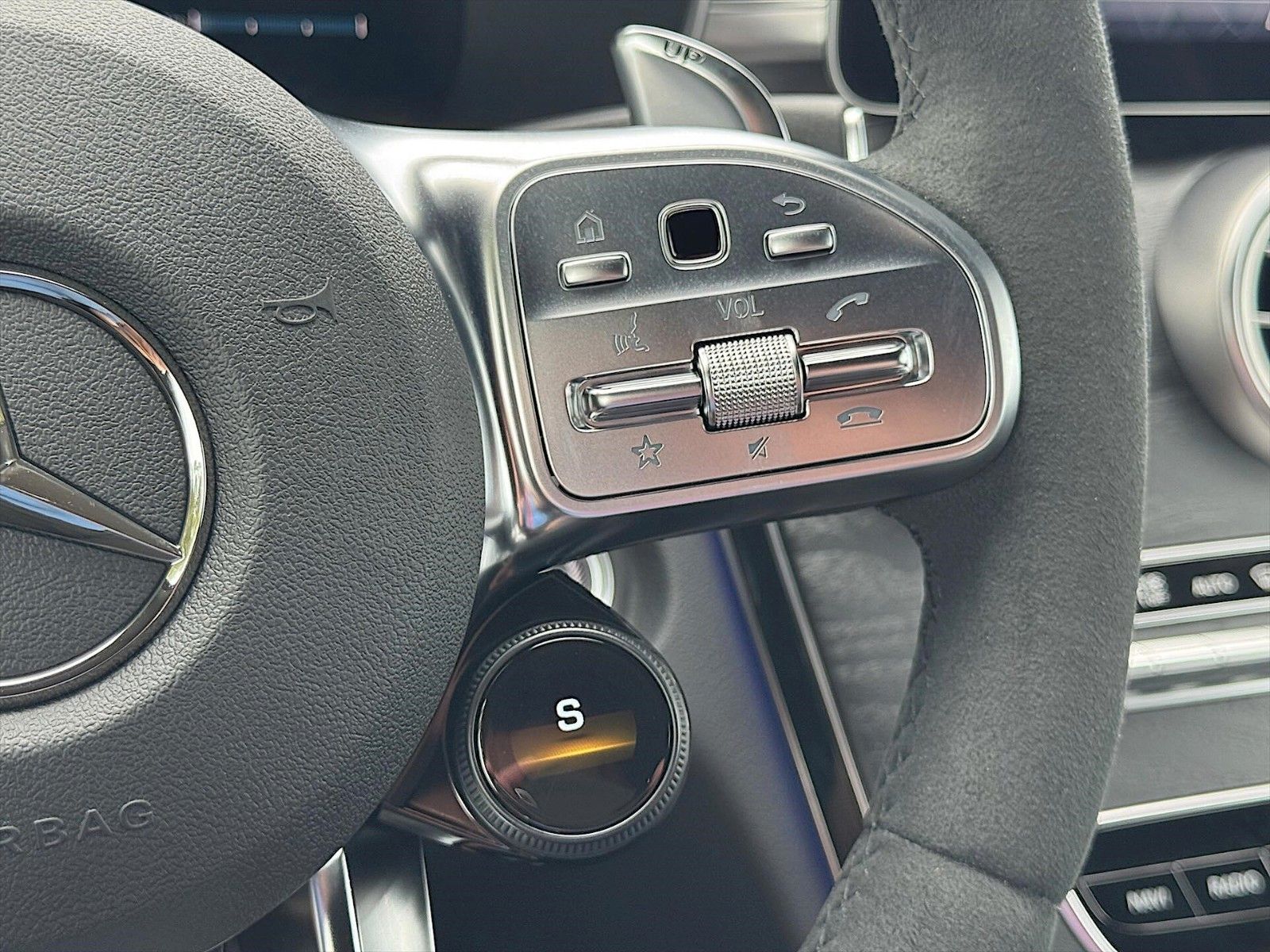Fahrzeugabbildung Mercedes-Benz C 63 S AMG Coupe Performance *Sportabgas*LED*