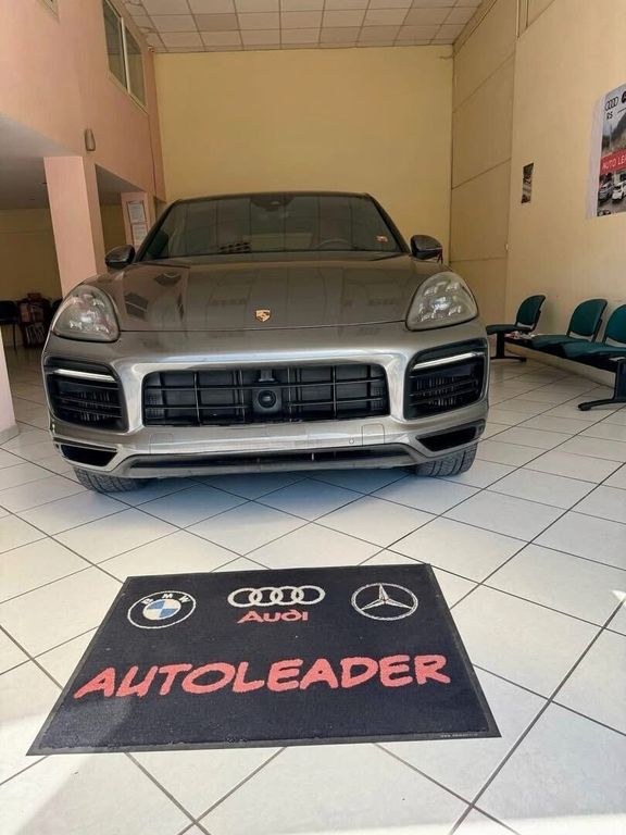 Image of Porsche Cayenne