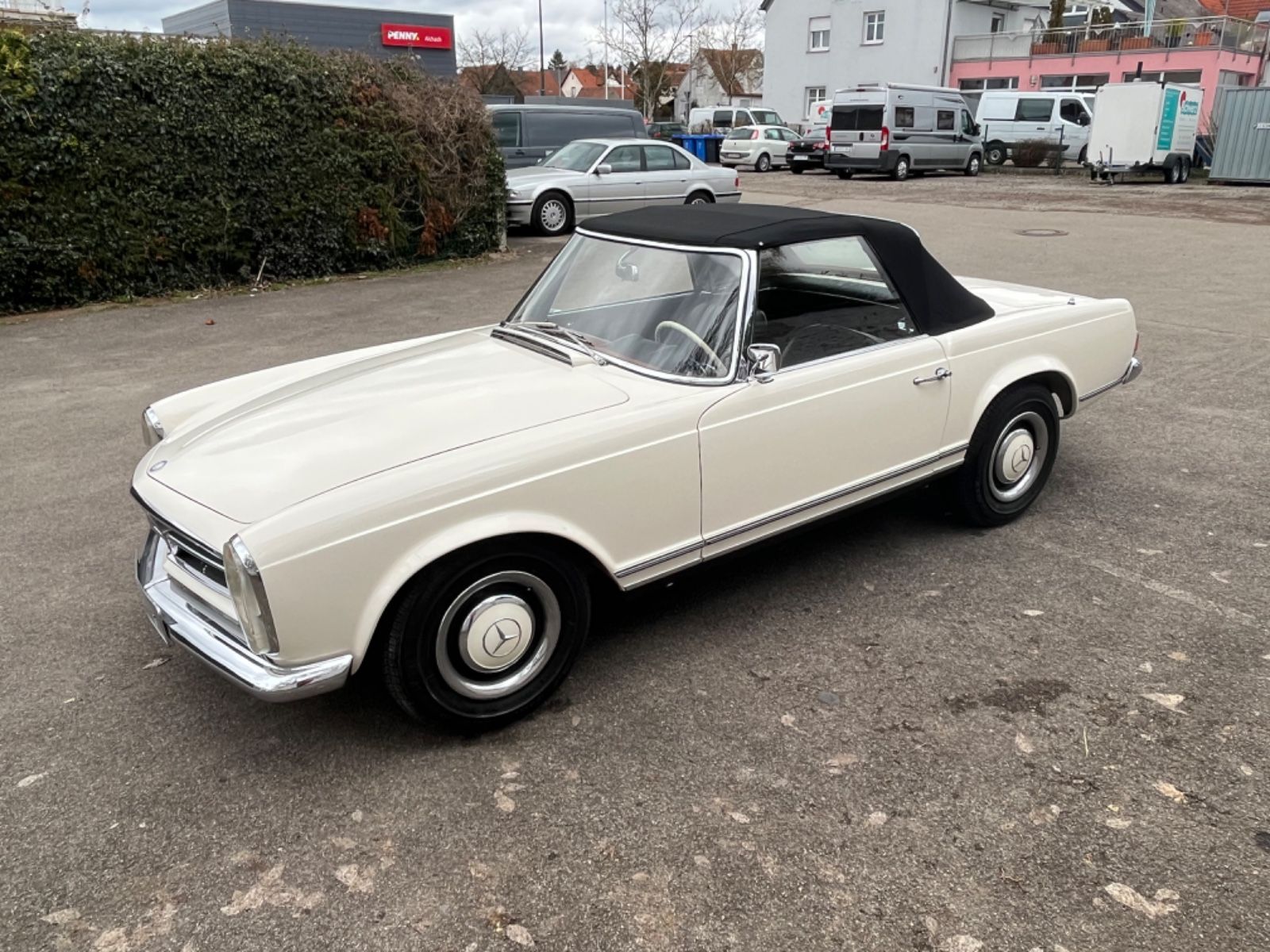 MERCEDES-BENZ 230 7