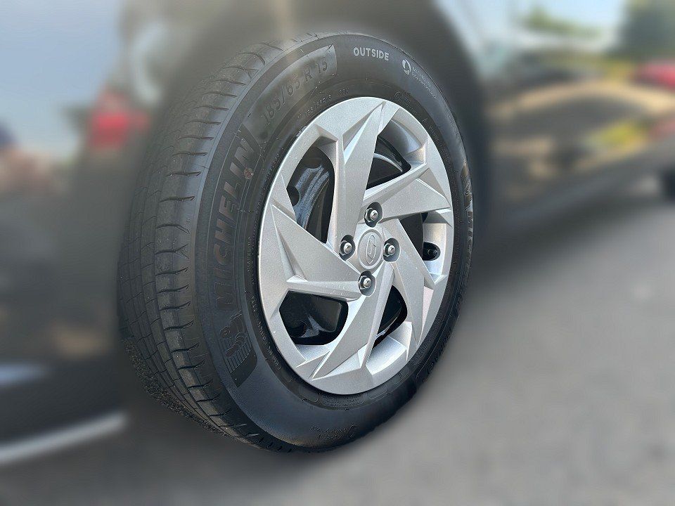 Fahrzeugabbildung Hyundai i20 1.2i 79PS Select