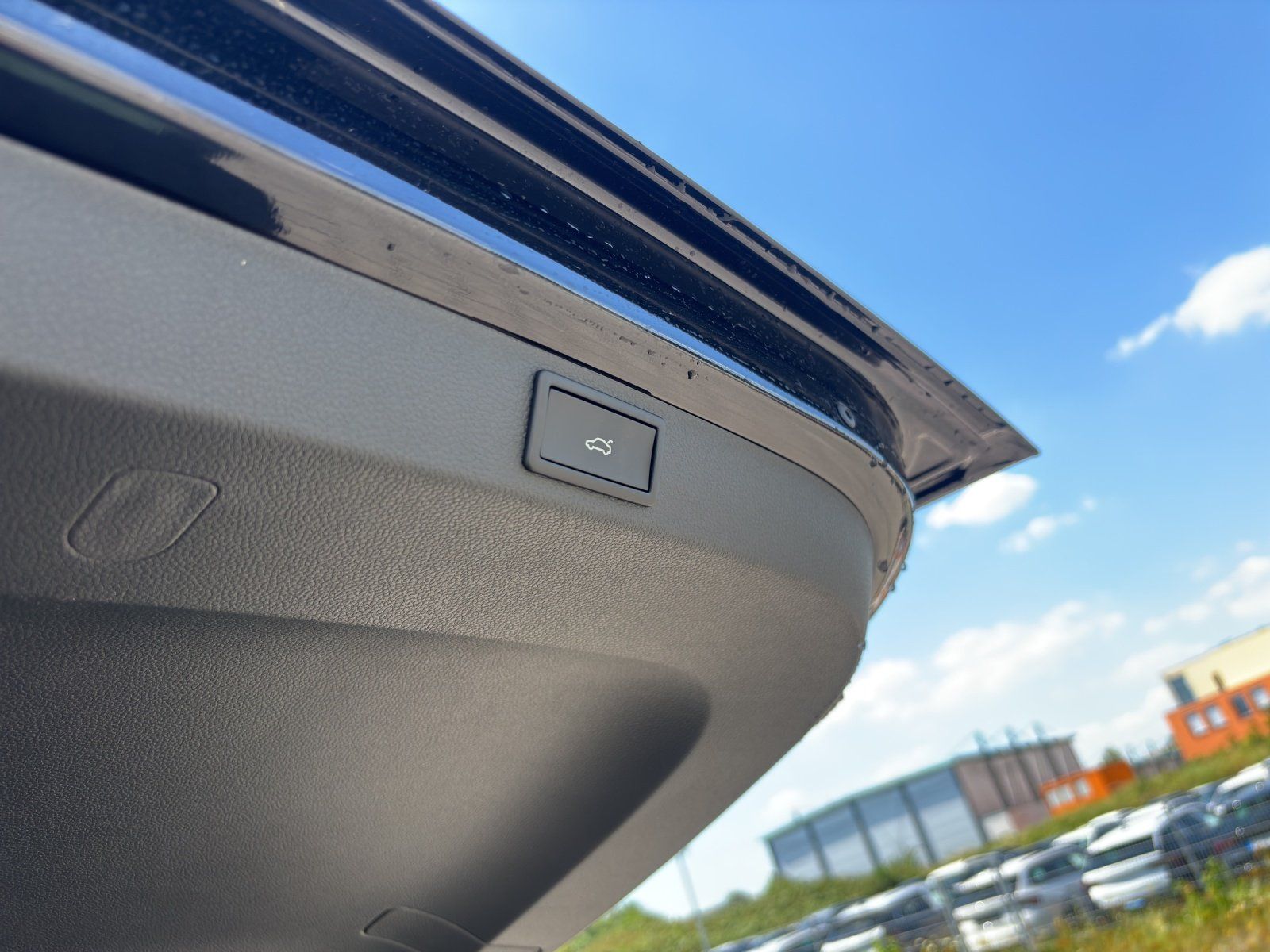 Fahrzeugabbildung SKODA Karoq Balance 1,5 TSI 110 kW DSG MATRIX/RFK/AHK