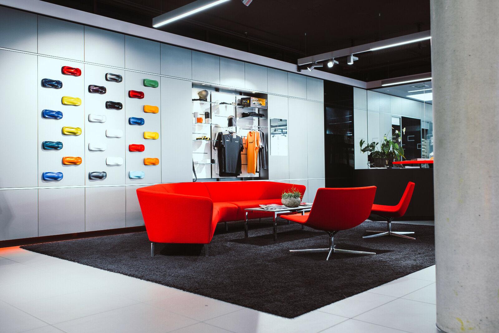showroom-image-main