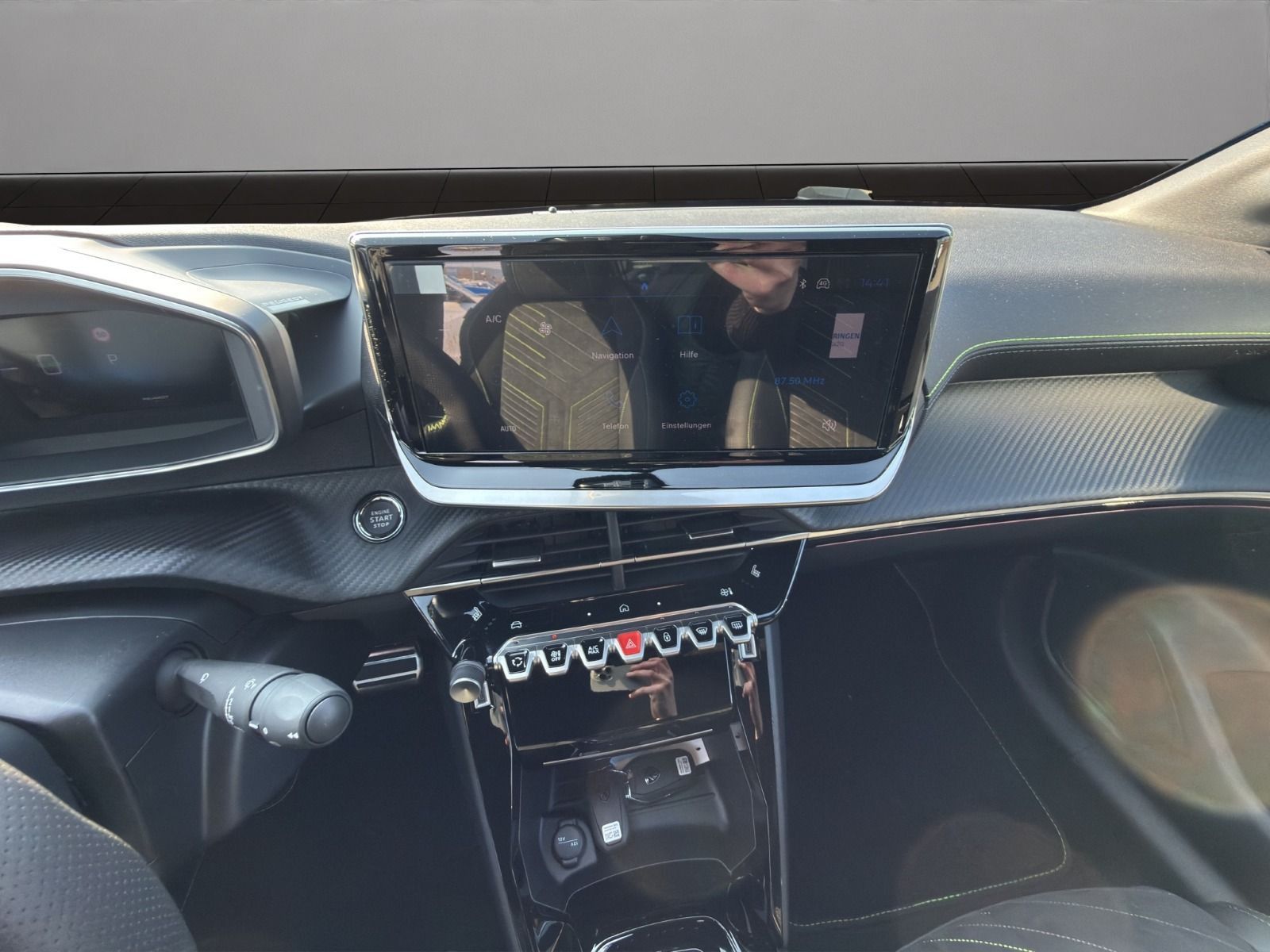 Peugeot 208 - Bild 15