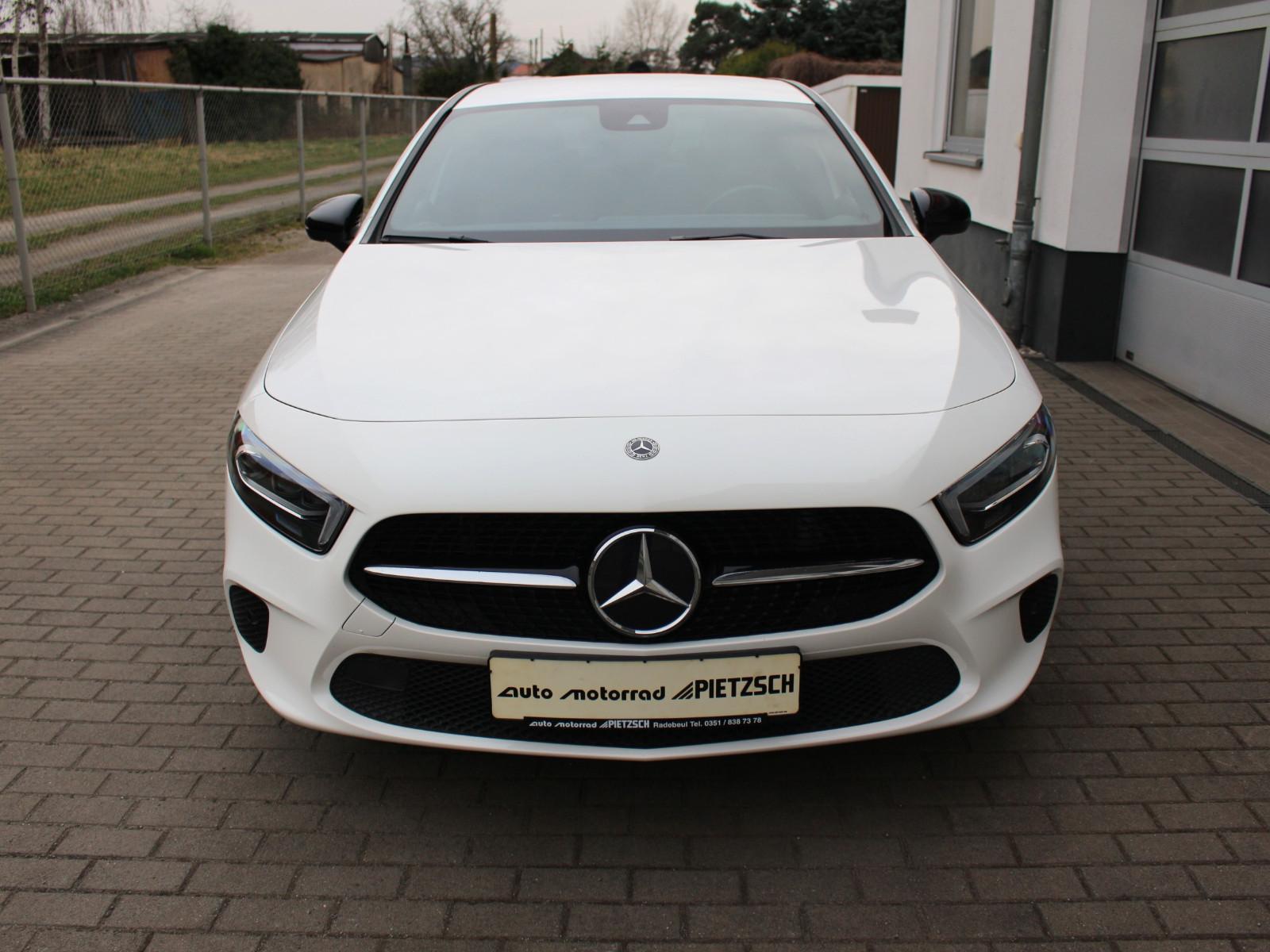 Mercedes-Benz A 200 Progressive Kamera LED Navi RS SHZ Tempoma