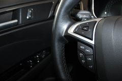 Fahrzeugabbildung Ford Mondeo TDCi Titanium Turnier Automatik LED AHK