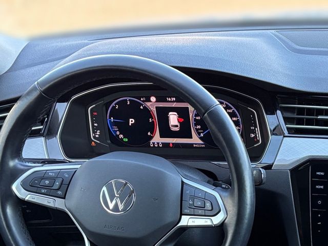 Passat Variant 2.0 TDI DSG LED+DCP+KAMERA+PDC+AC