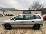 Opel Zafira 1.8 16V Elegance - Opel Zafira aus 2002: Elegance