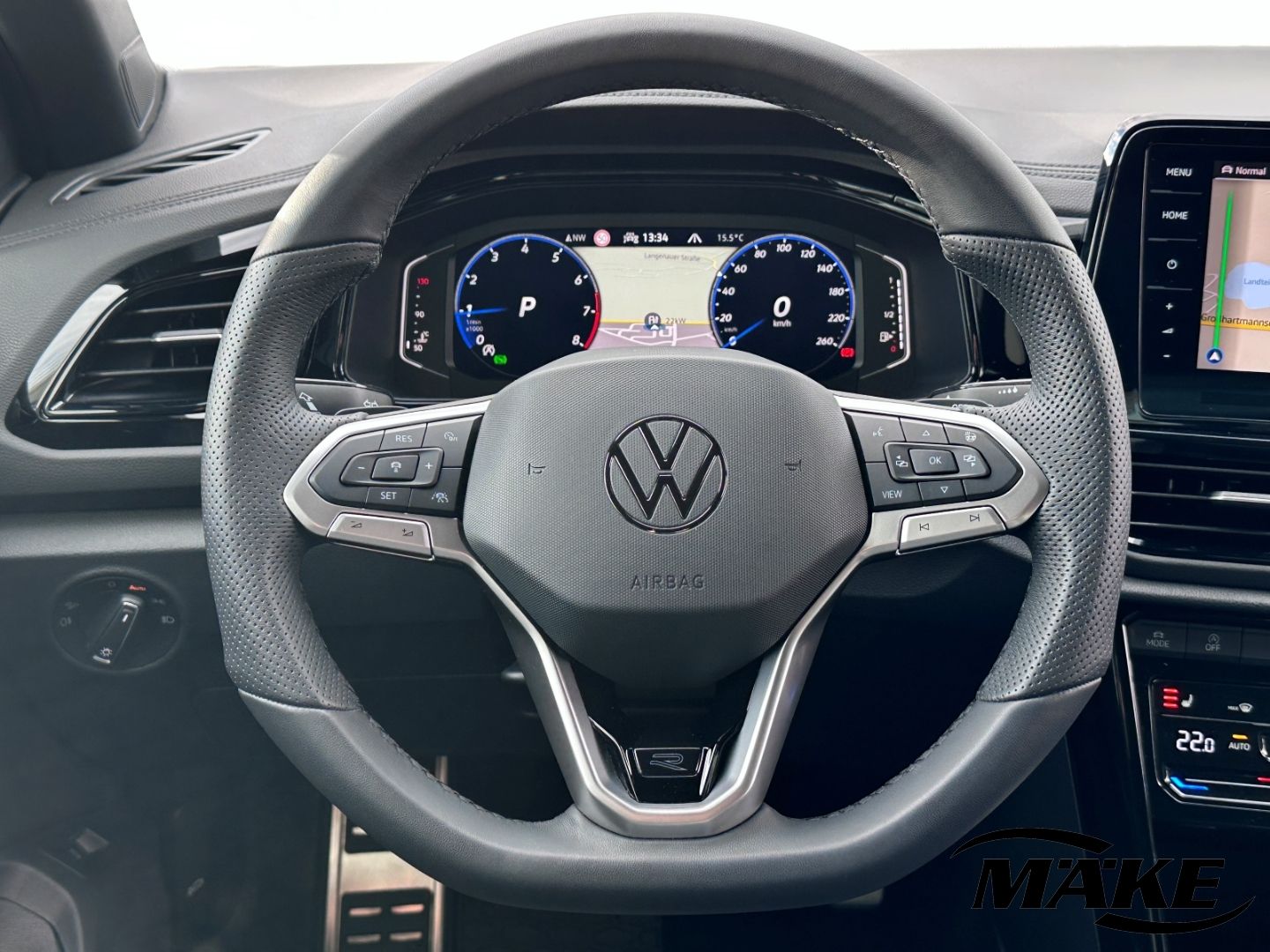 T-Roc R-Line 1.5 TSI DSG AHZV IQ.L ACC BLACK STD