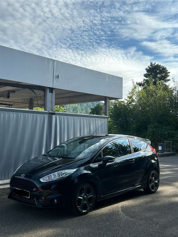 Ford Fiesta ST