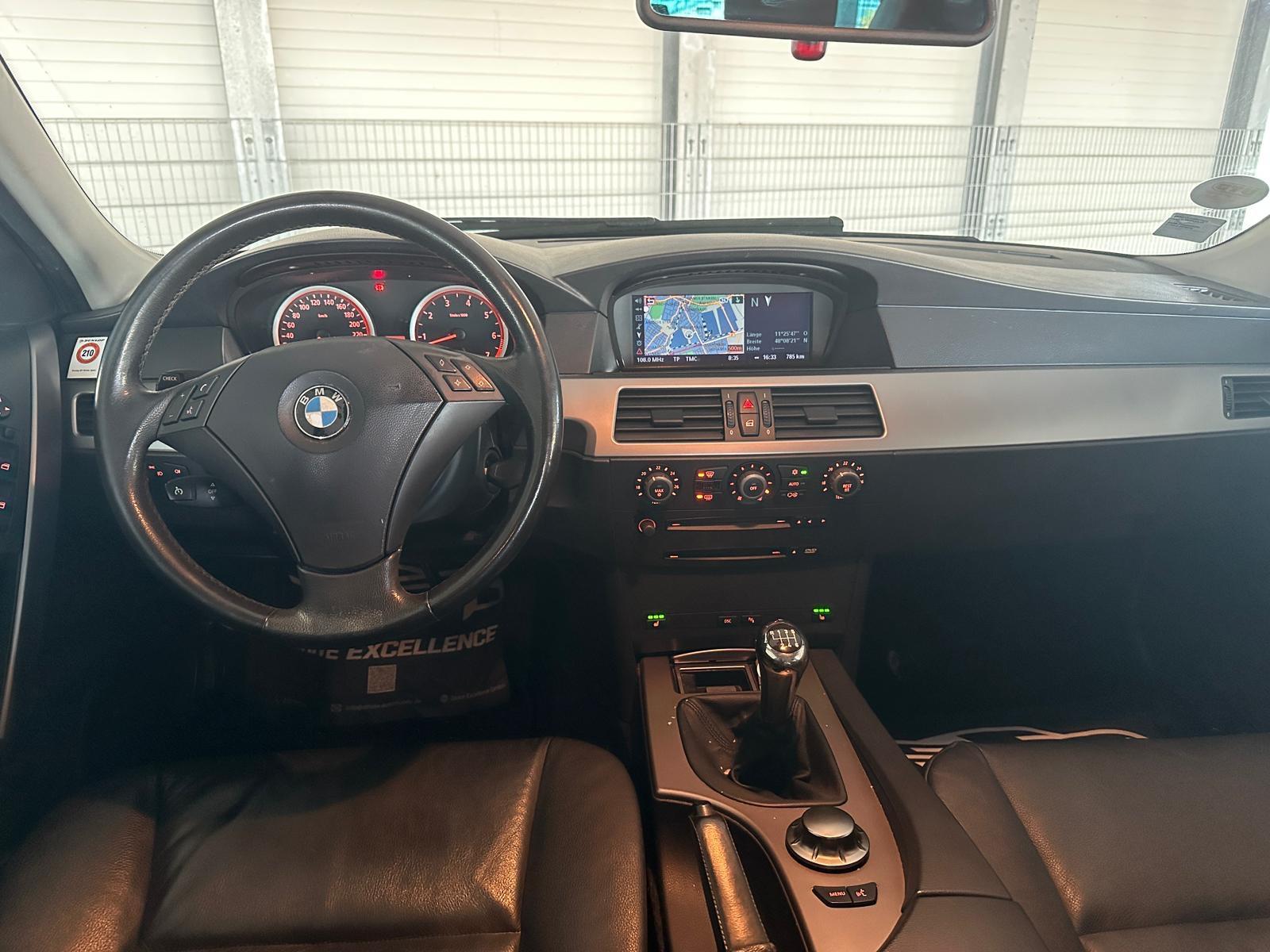 BMW 525 2004 — photo 23