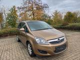 Opel pel Zafira 1.7CDTI, EZ 23.05. 2014, 7Si... - Opel Zafira in Halle