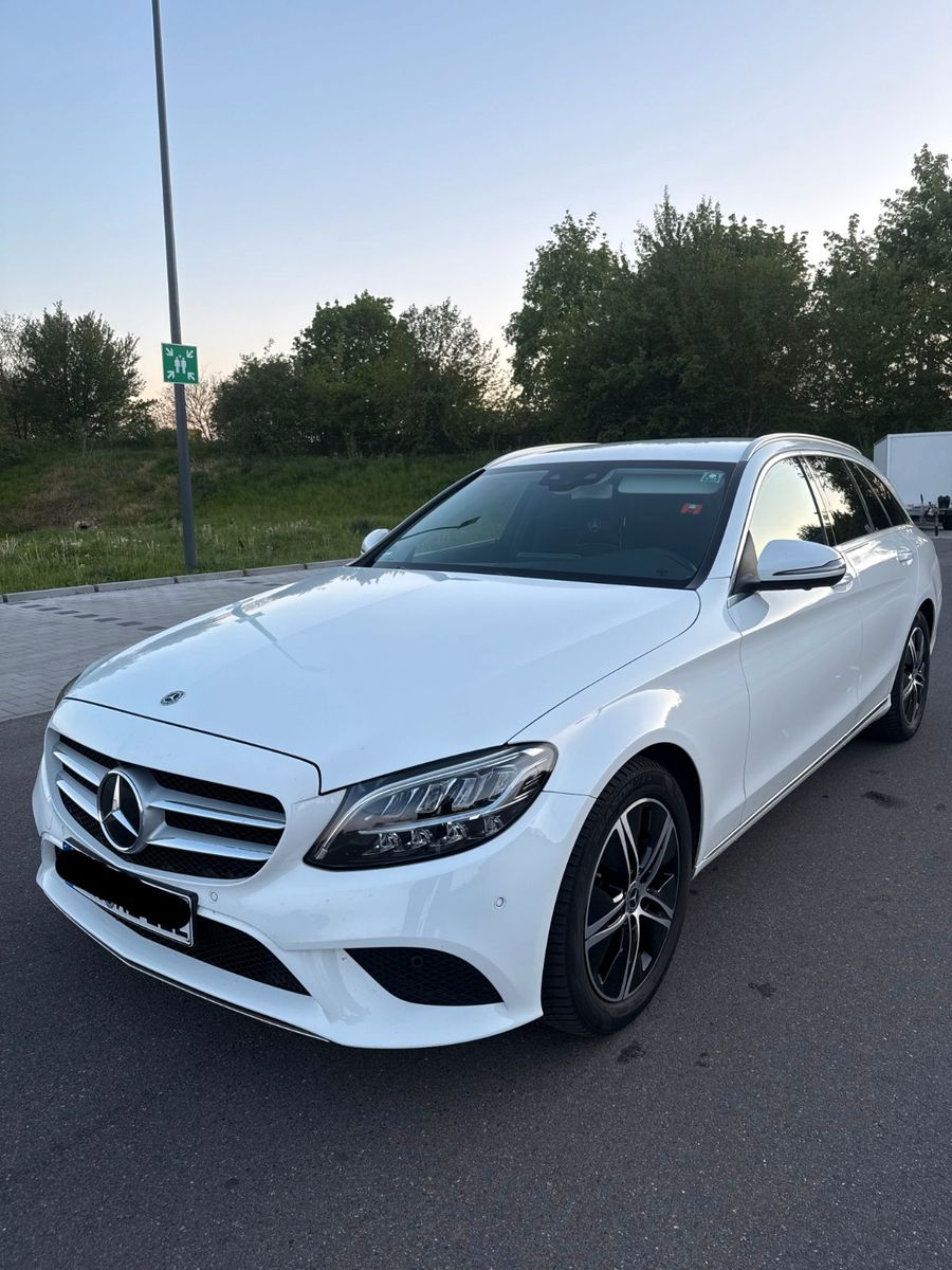 MERCEDES-BENZ C 300 T Autom. - EQ Boost-Navi-LED-Top Zustand