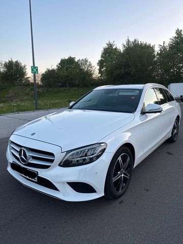 MERCEDES-BENZ C 300 T Autom. - EQ Boost-Navi-LED-Top Zustand