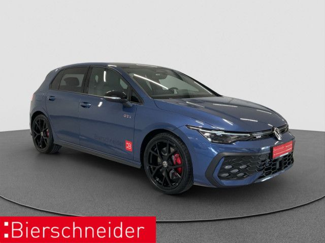Volkswagen Golf 8 GTI 2.0 TSI BLACK AHK PANO STAND 19 foto 3