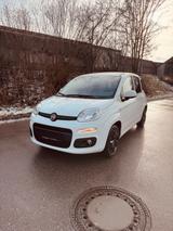 Fiat Panda Lounge Automatik PDC 23.000 km - Fiat Panda Gebrauchtwagen in München