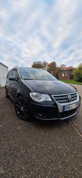 Volkswagen VW Touran 1.4 TSI Highline R-Line DSG 170 PS AHK - Volkswagen Touran: 170 Ps