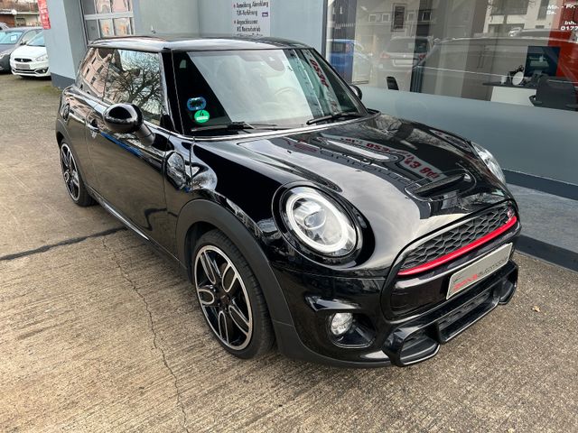 Fahrzeugabbildung MINI Cooper S John Cooper Works+Navi+18 Zoll+Panorama