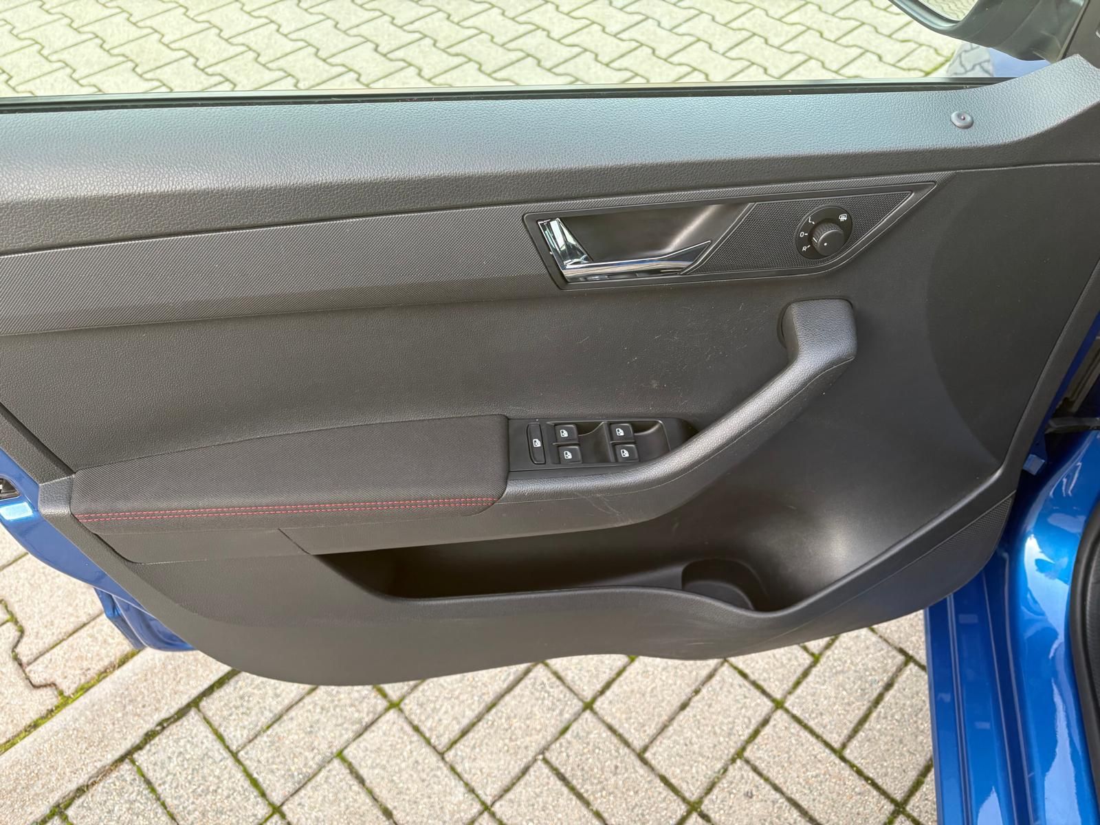 Fahrzeugabbildung SKODA Fabia Combi Style/ unfallfrei